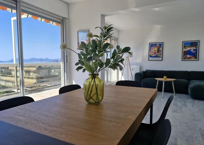 Apartament Tanit Incroyable Vue Sur Des Iles Antibes